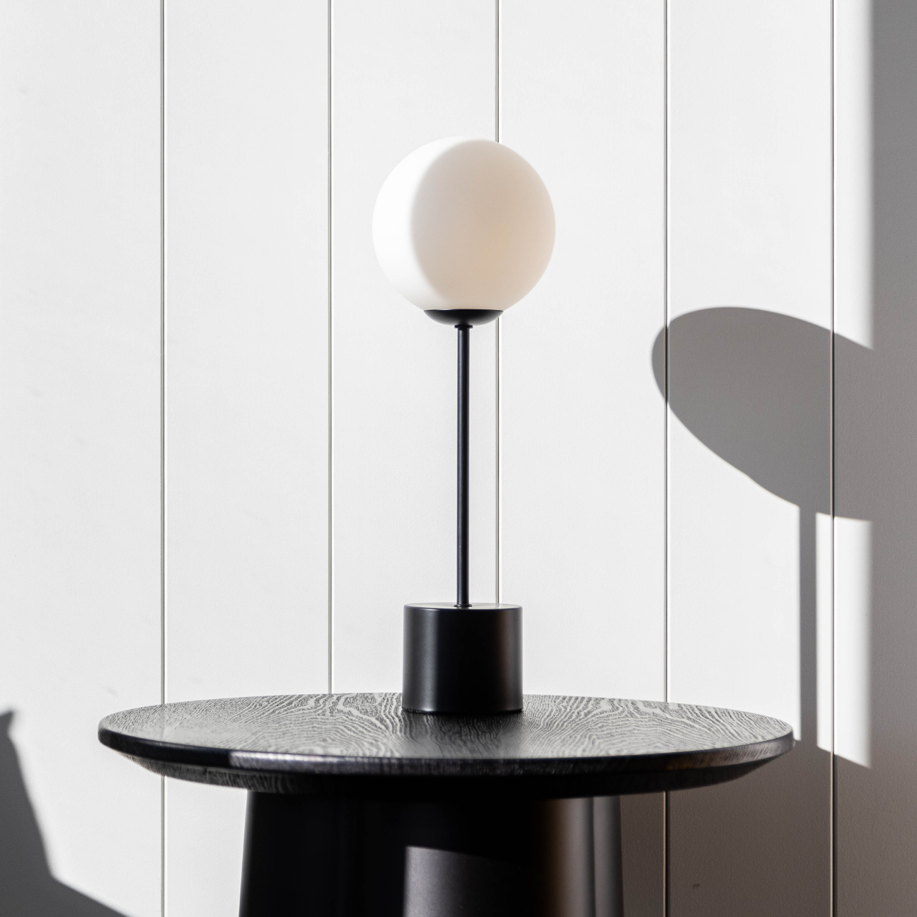 Neel Table Lamp