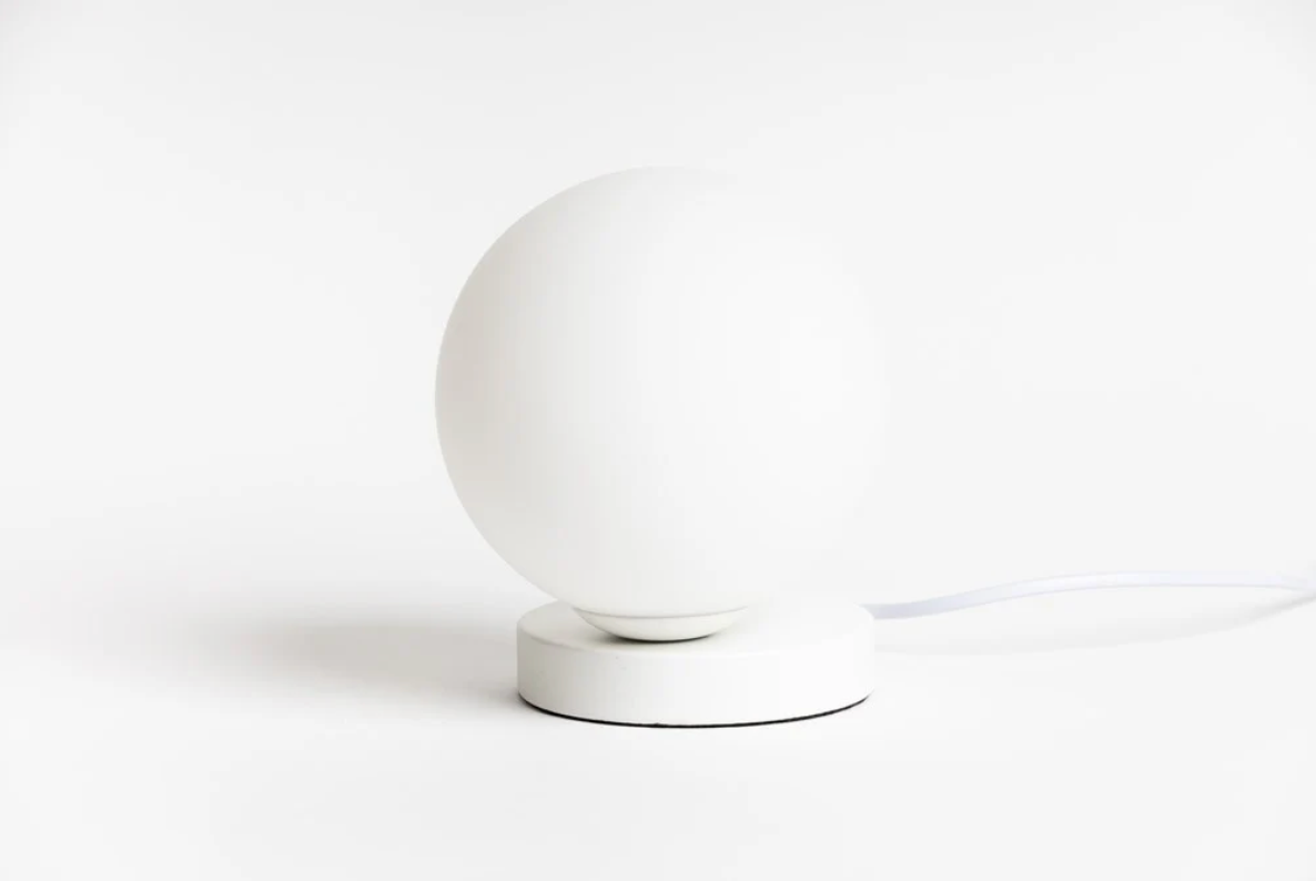 Yuri Table Lamp - White